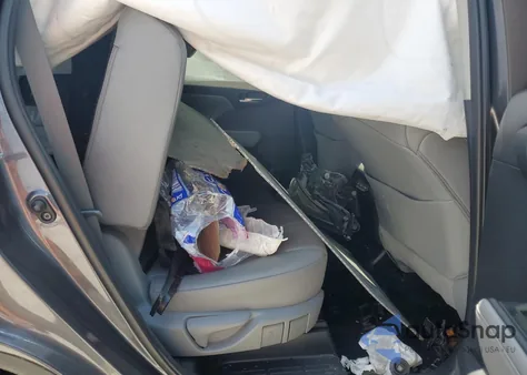 2021 Toyota Highlander Xle from USA, damaged, VIN 5TDHZRBH5MS125790